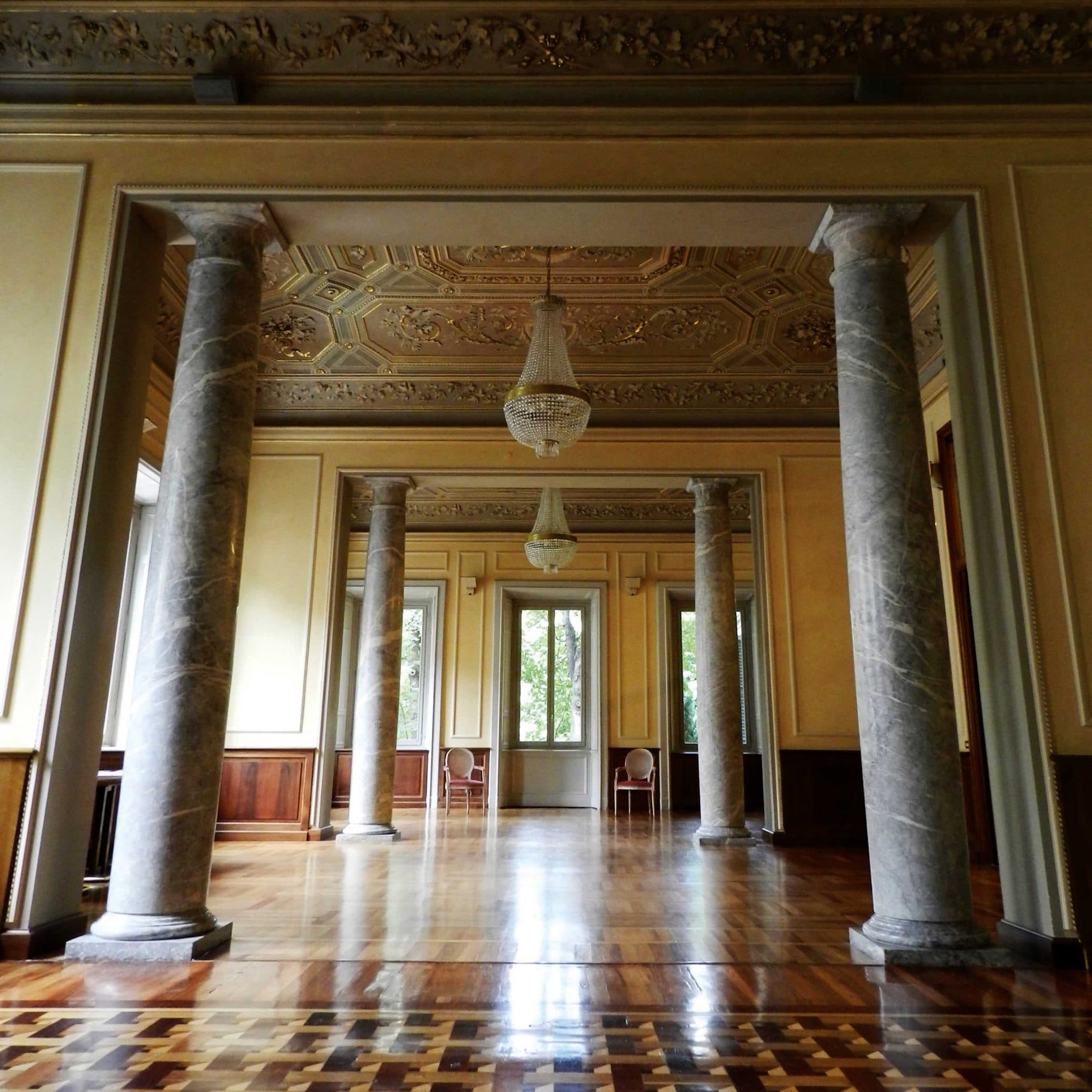 Palazzo Delle Duse Milano Location Milano